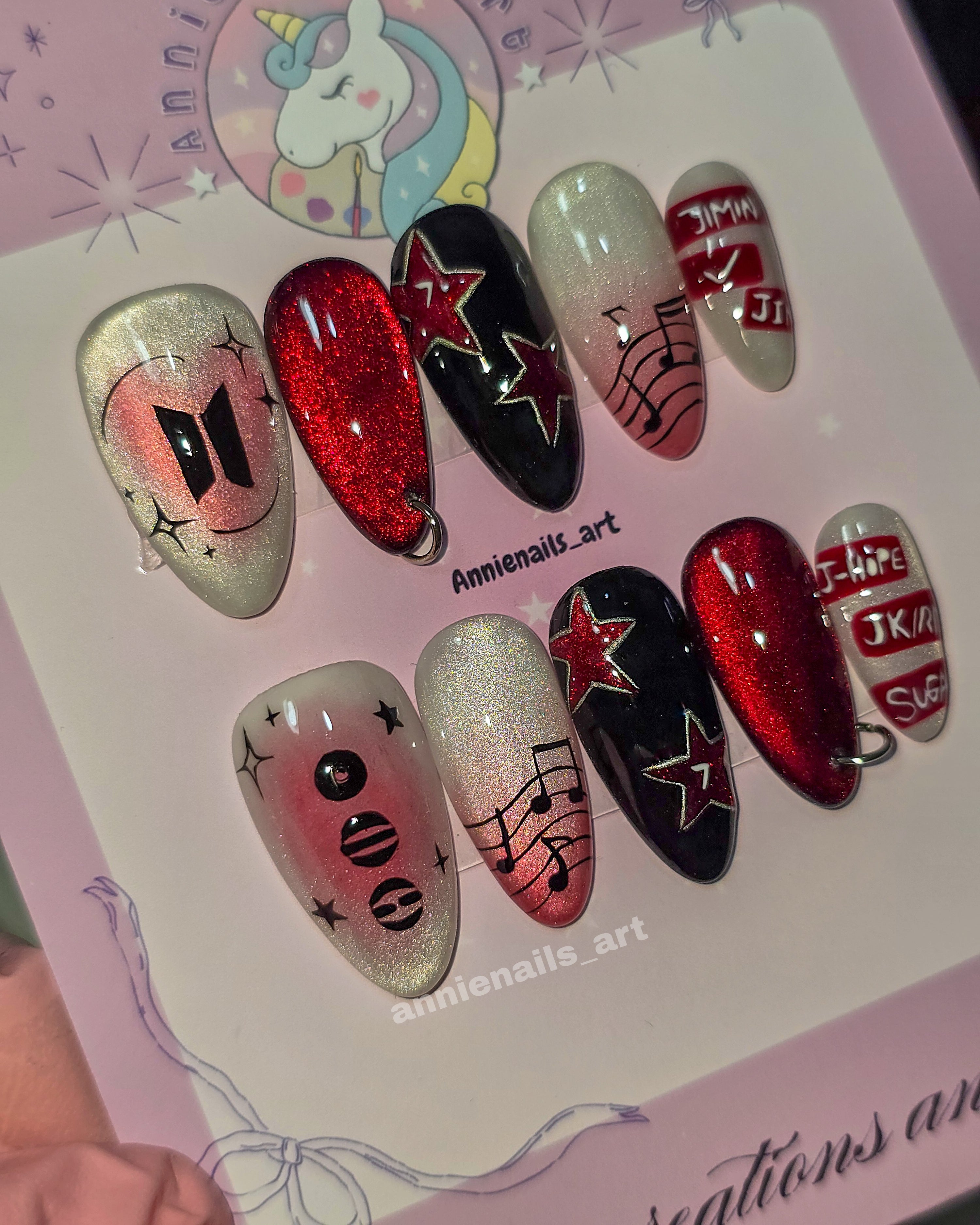Uñas BTS Arirang