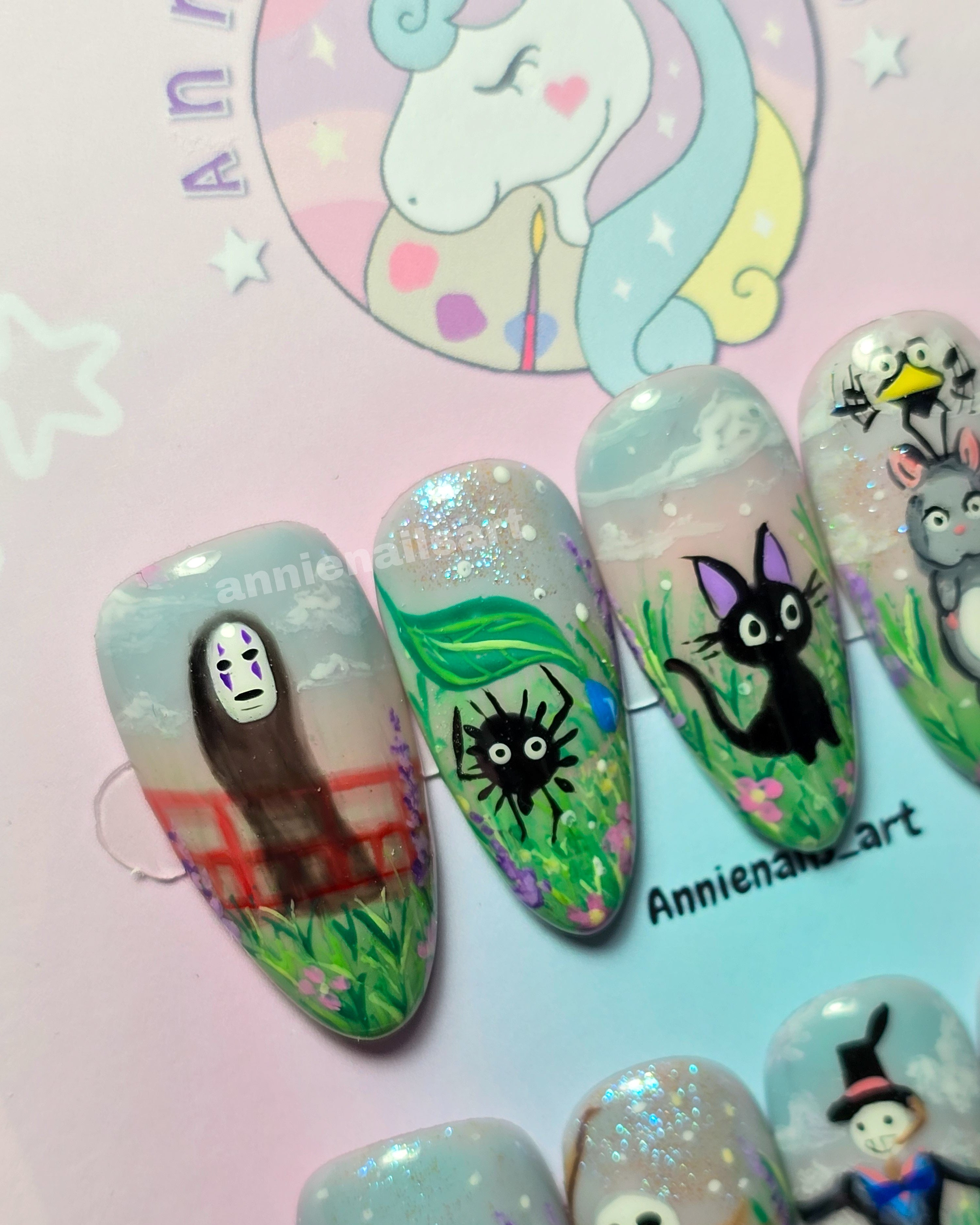 Uñas Totoro