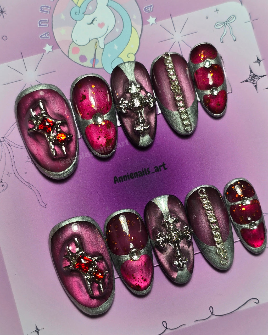 Uñas Rojas y Plateadas